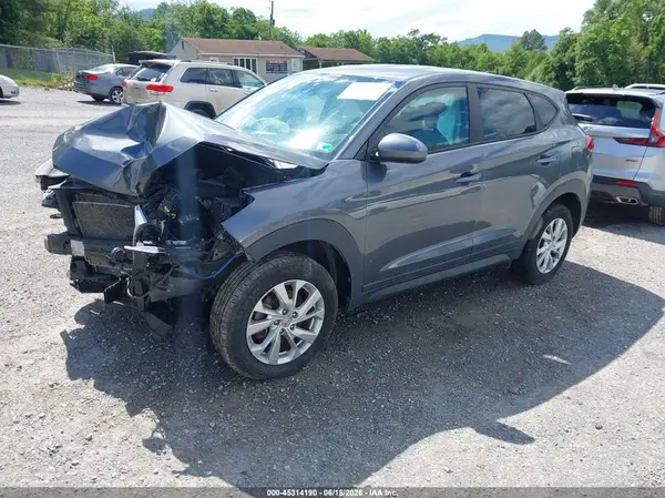 KM8J2CA49KU939284 2019 HYUNDAI TUCSON - Image 2
