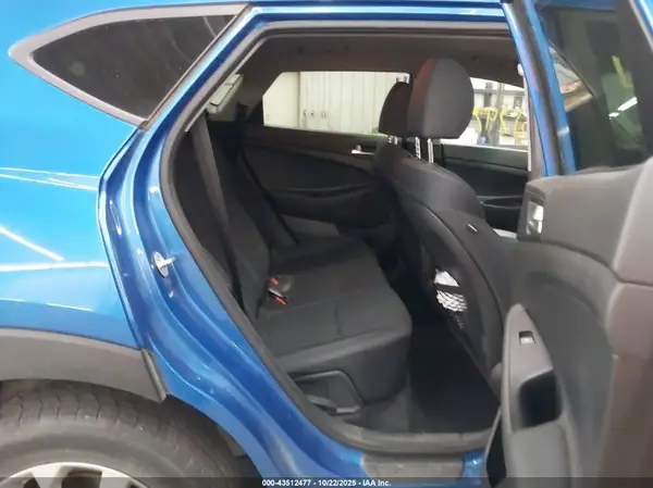 KM8J2CA49KU939902 2019 HYUNDAI TUCSON - Image 8