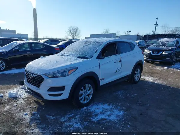 KM8J2CA49KU954464 2019 HYUNDAI TUCSON - Image 2