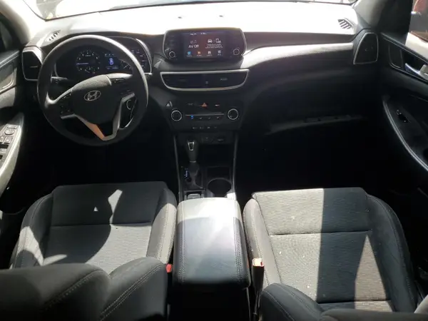 KM8J2CA49KU957073 2019 HYUNDAI TUCSON - Image 8
