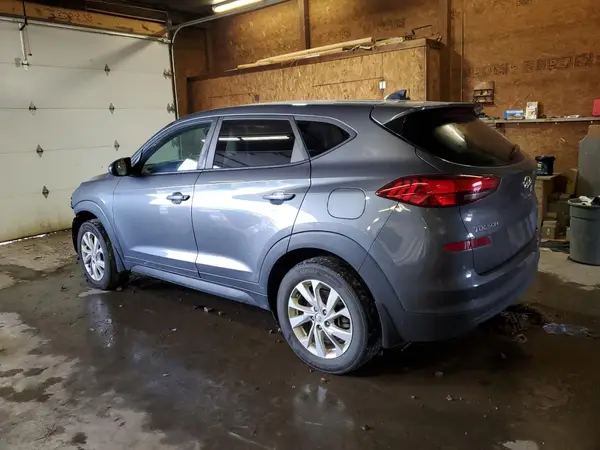 KM8J2CA49KU979770 2019 HYUNDAI TUCSON - Image 2