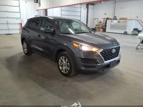 KM8J2CA49KU987528 2019 HYUNDAI TUCSON - Image 1
