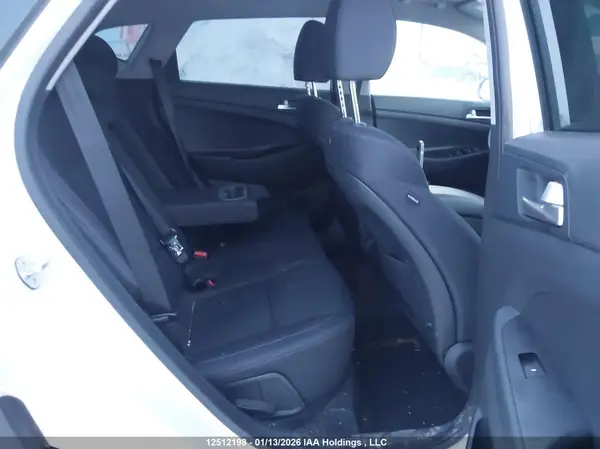 KM8J2CA49KU992955 2019 HYUNDAI TUCSON - Image 8