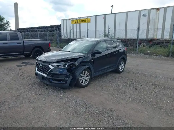 KM8J2CA49KU999842 2019 HYUNDAI TUCSON - Image 2