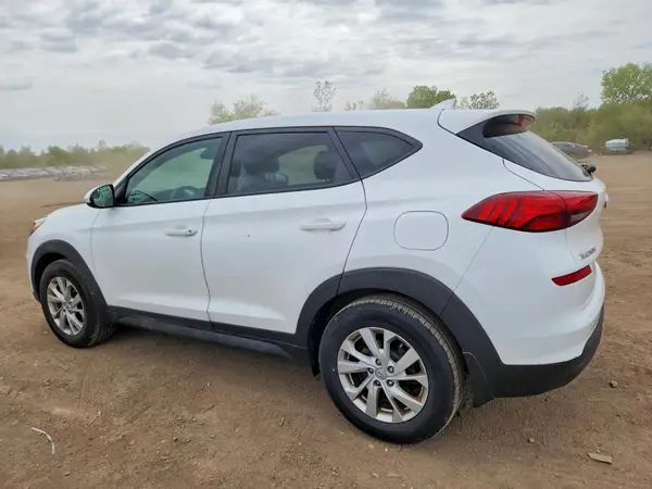 KM8J2CA49LU110068 2020 HYUNDAI TUCSON - Image 2