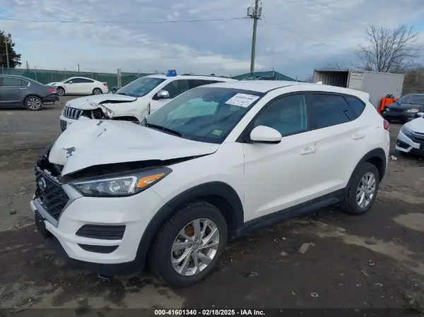 KM8J2CA49LU122348 2020 HYUNDAI TUCSON - Image 2