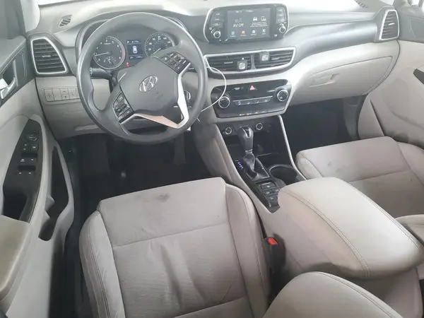 KM8J2CA49LU130689 2020 HYUNDAI TUCSON - Image 8