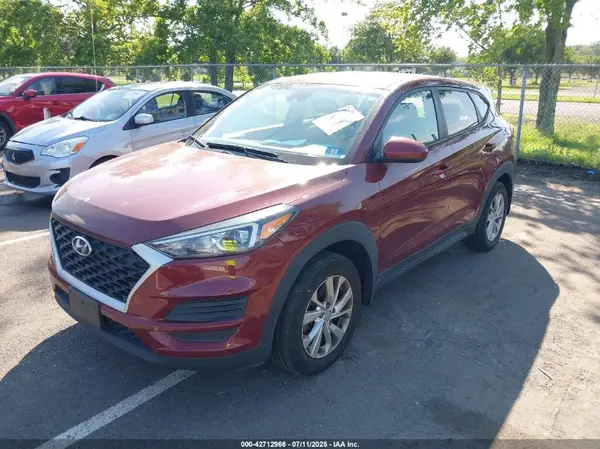 KM8J2CA49LU212499 2020 HYUNDAI TUCSON - Image 2