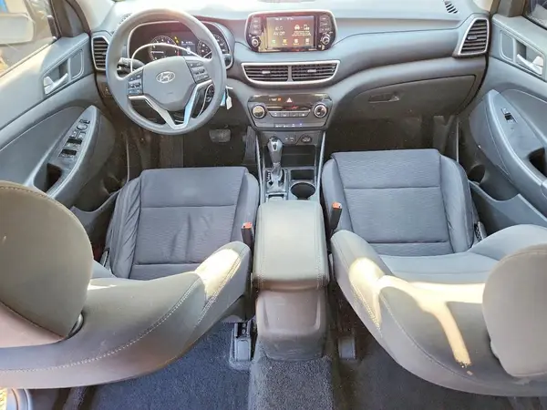 KM8J2CA49LU225558 2020 HYUNDAI TUCSON - Image 8