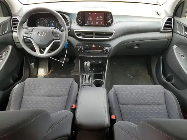 KM8J2CA49MU300454 2021 HYUNDAI TUCSON - Image 8