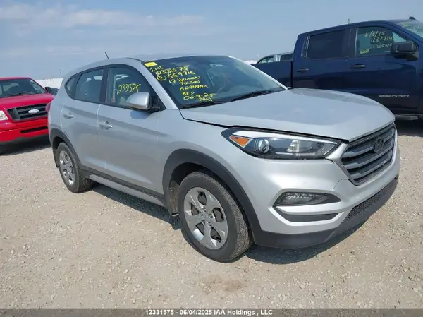 KM8J2CA4XHU559718 2017 HYUNDAI TUCSON - Image 1