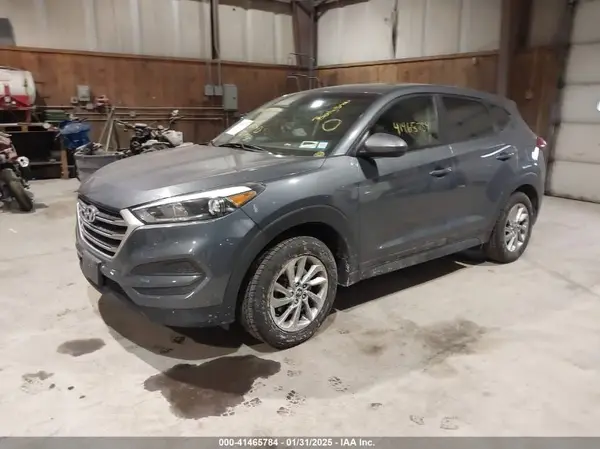 KM8J2CA4XJU611046 2018 HYUNDAI TUCSON - Image 2