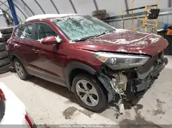 KM8J2CA4XJU661249 2018 HYUNDAI TUCSON