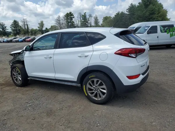 KM8J2CA4XJU662790 2018 HYUNDAI TUCSON - Image 2
