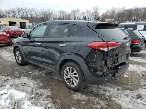 KM8J2CA4XJU662949 2018 HYUNDAI TUCSON - Image 2