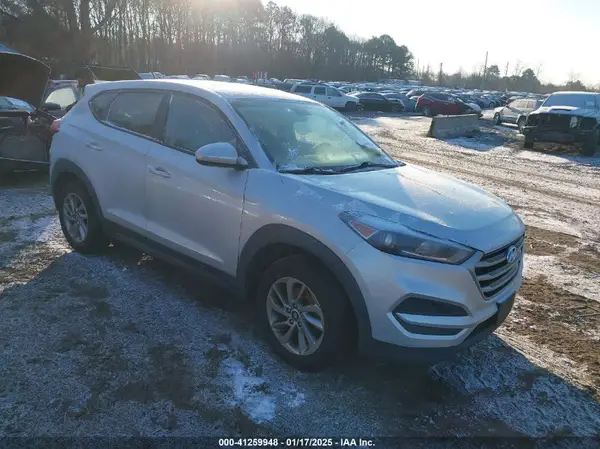 KM8J2CA4XJU690637 2018 HYUNDAI TUCSON - Image 1