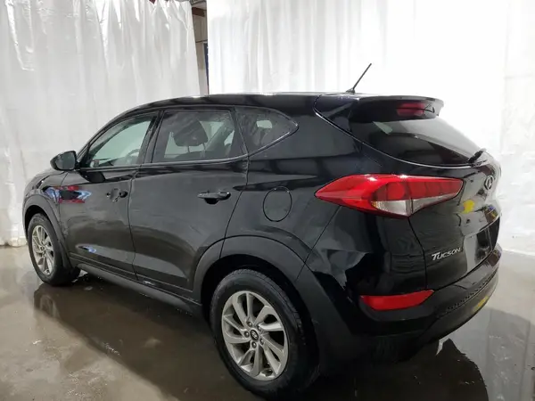 KM8J2CA4XJU710594 2018 HYUNDAI TUCSON - Image 2