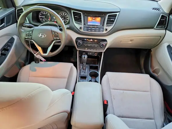 KM8J2CA4XJU760766 2018 HYUNDAI TUCSON - Image 8