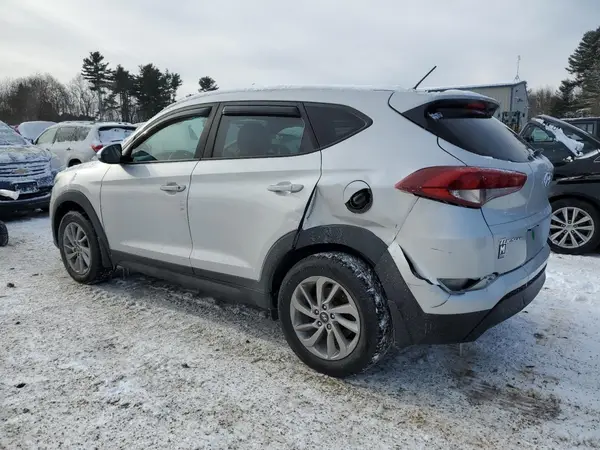 KM8J2CA4XJU768334 2018 HYUNDAI TUCSON - Image 2