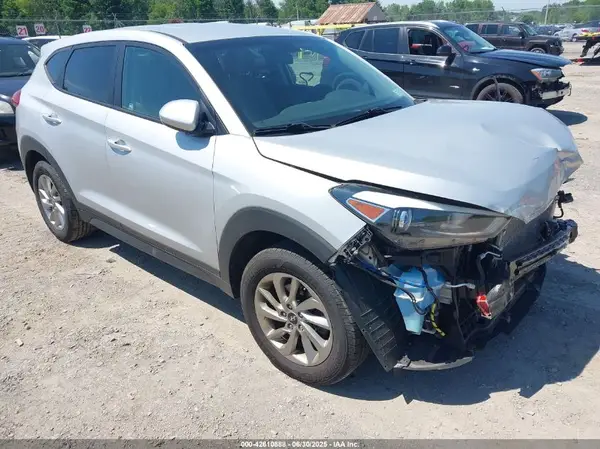 KM8J2CA4XJU786848 2018 HYUNDAI TUCSON - Image 1