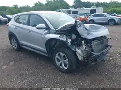 KM8J2CA4XJU835160 2018 HYUNDAI TUCSON