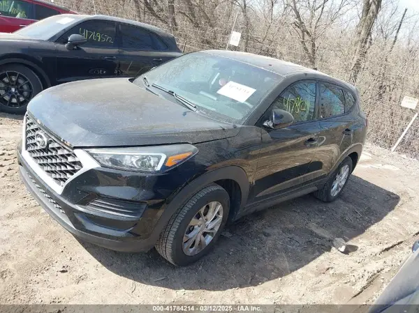 KM8J2CA4XKU852946 2019 HYUNDAI TUCSON - Image 2