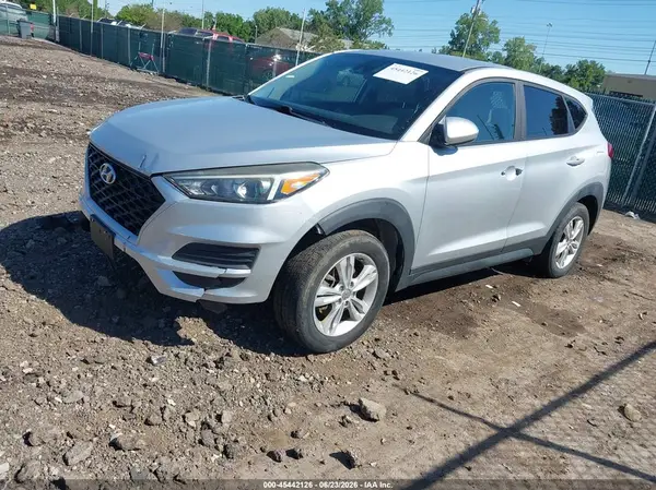 KM8J2CA4XKU867950 2019 HYUNDAI TUCSON - Image 2