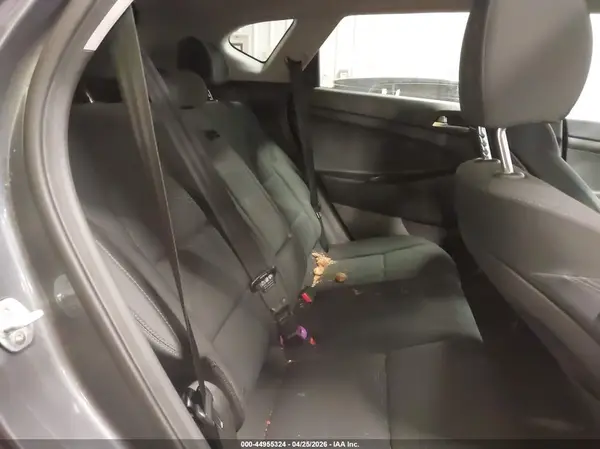 KM8J2CA4XKU868533 2019 HYUNDAI TUCSON - Image 8