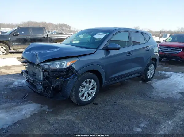KM8J2CA4XKU869200 2019 HYUNDAI TUCSON - Image 2