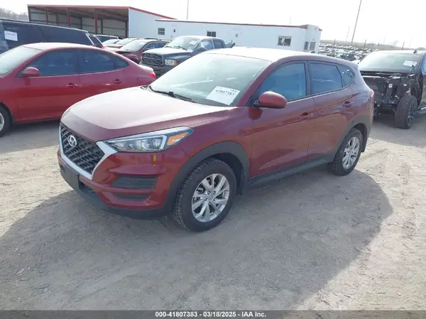 KM8J2CA4XKU933204 2019 HYUNDAI TUCSON - Image 2