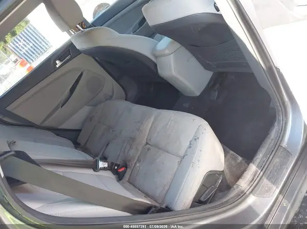 KM8J2CA4XKU942209 2019 HYUNDAI TUCSON - Image 8