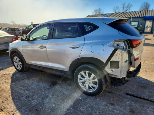 KM8J2CA4XKU953534 2019 HYUNDAI TUCSON - Image 2