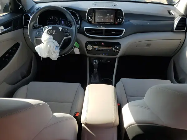 KM8J2CA4XKU984881 2019 HYUNDAI TUCSON - Image 8
