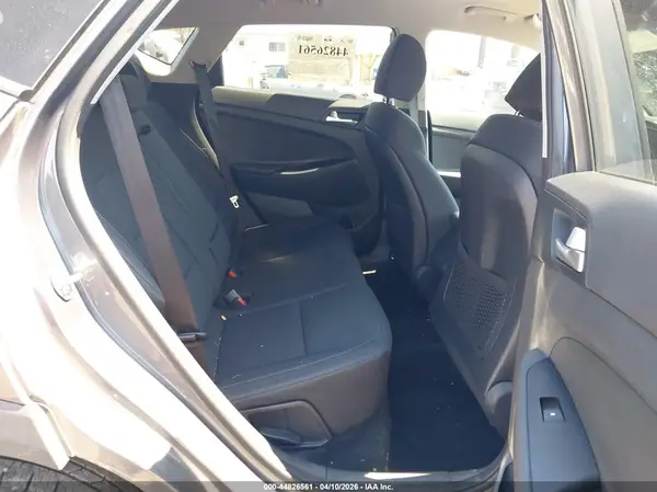 KM8J2CA4XKU999106 2019 HYUNDAI TUCSON - Image 8