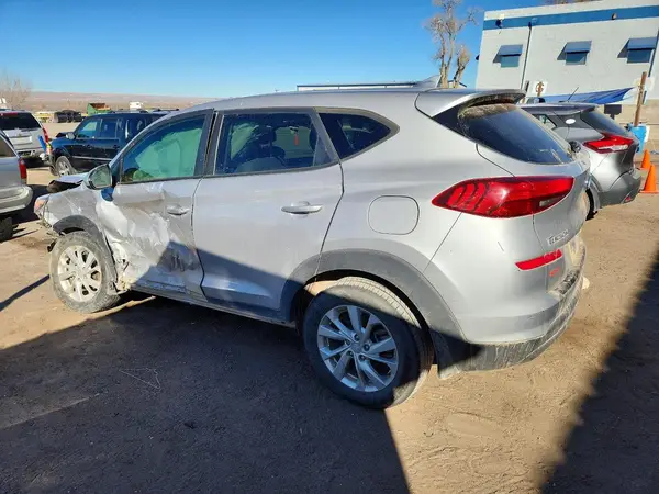 KM8J2CA4XLU111438 2020 HYUNDAI TUCSON - Image 2