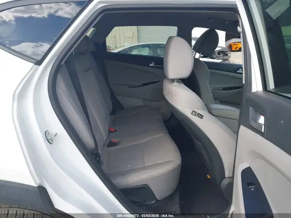 KM8J2CA4XLU119703 2020 HYUNDAI TUCSON - Image 8