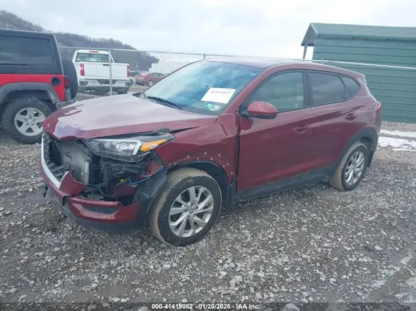 KM8J2CA4XLU143743 2020 HYUNDAI TUCSON - Image 2