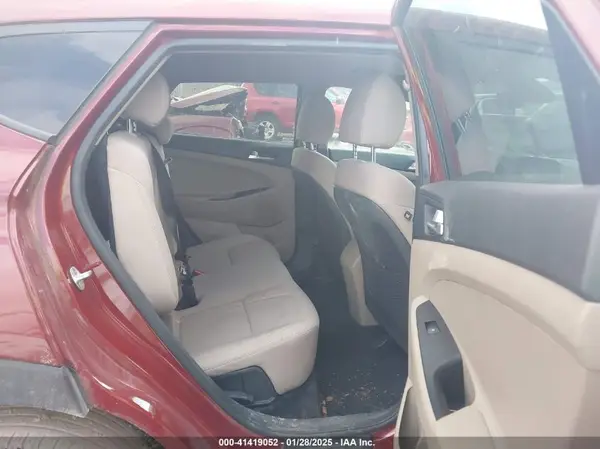 KM8J2CA4XLU143743 2020 HYUNDAI TUCSON - Image 8