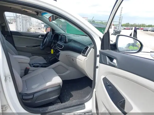 KM8J2CA4XLU246502 2020 HYUNDAI TUCSON - Image 8