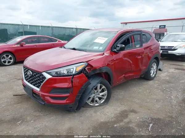 KM8J2CA4XMU330935 2021 HYUNDAI TUCSON - Image 2