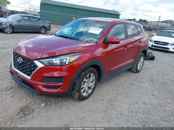KM8J2CA4XMU386292 2021 HYUNDAI TUCSON - Image 2