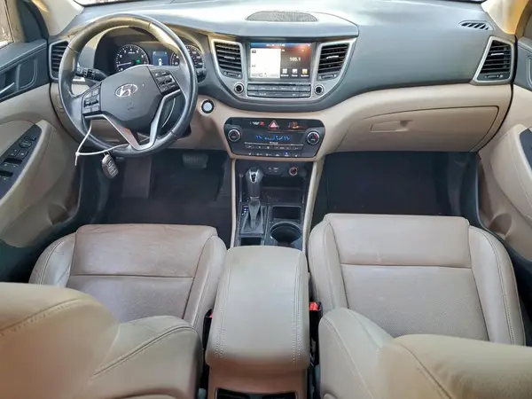 KM8J33A20GU023418 2016 HYUNDAI TUCSON - Image 8