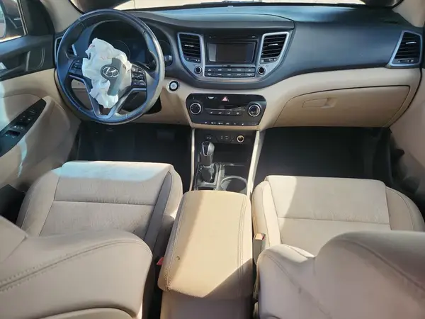 KM8J33A20GU026531 2016 HYUNDAI TUCSON - Image 8