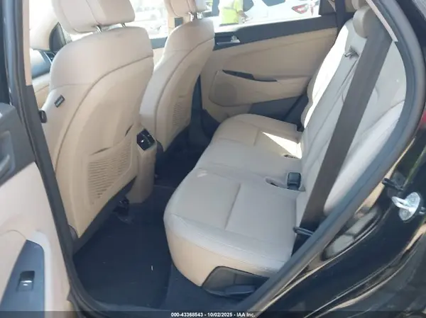 KM8J33A20GU026741 2016 HYUNDAI TUCSON - Image 8