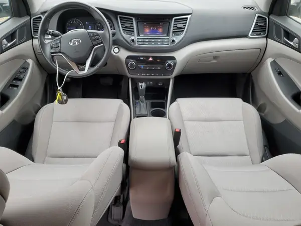 KM8J33A20GU036735 2016 HYUNDAI TUCSON - Image 8