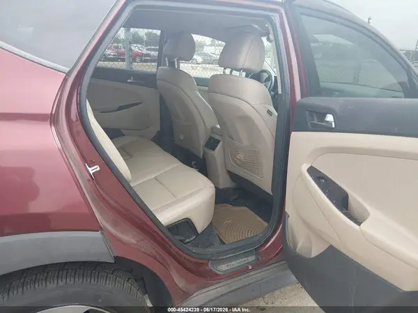 KM8J33A20GU038422 2016 HYUNDAI TUCSON - Image 8