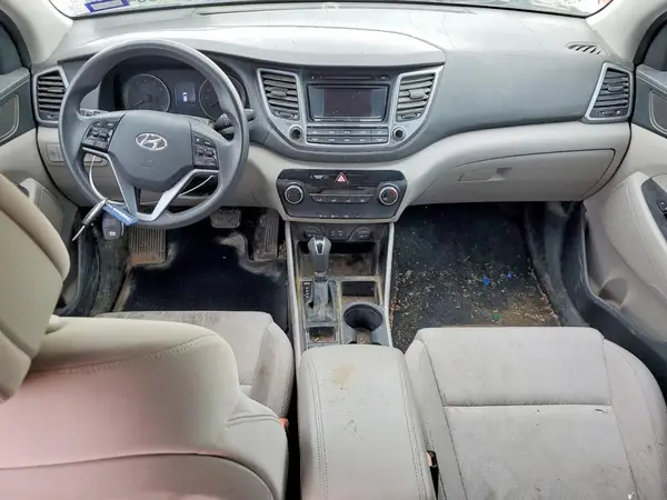 KM8J33A20GU039263 2016 HYUNDAI TUCSON - Image 8