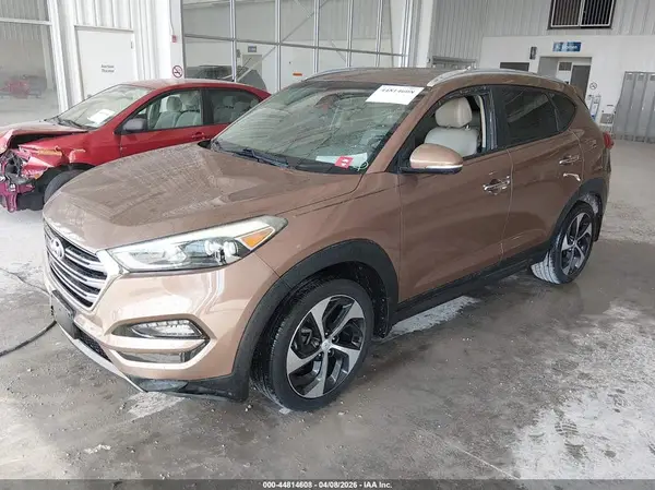 KM8J33A20GU055527 2016 HYUNDAI TUCSON - Image 2