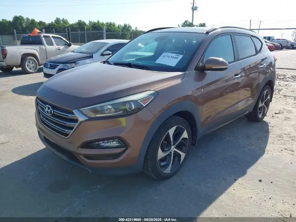 KM8J33A20GU058654 2016 HYUNDAI TUCSON - Image 2