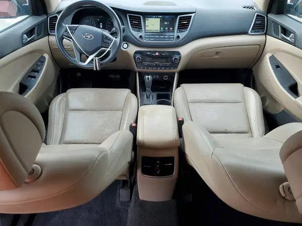 KM8J33A20GU074496 2016 HYUNDAI TUCSON - Image 8